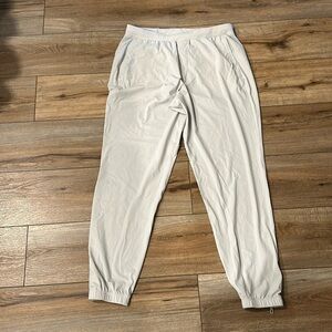 Lululemon men’s surge joggers